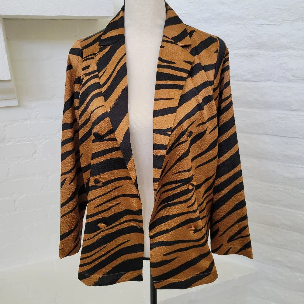 Who What Wear Blazer Blouse Small Animal Print Tiger Brown Black Orange Jacket - Picture 6 of 7